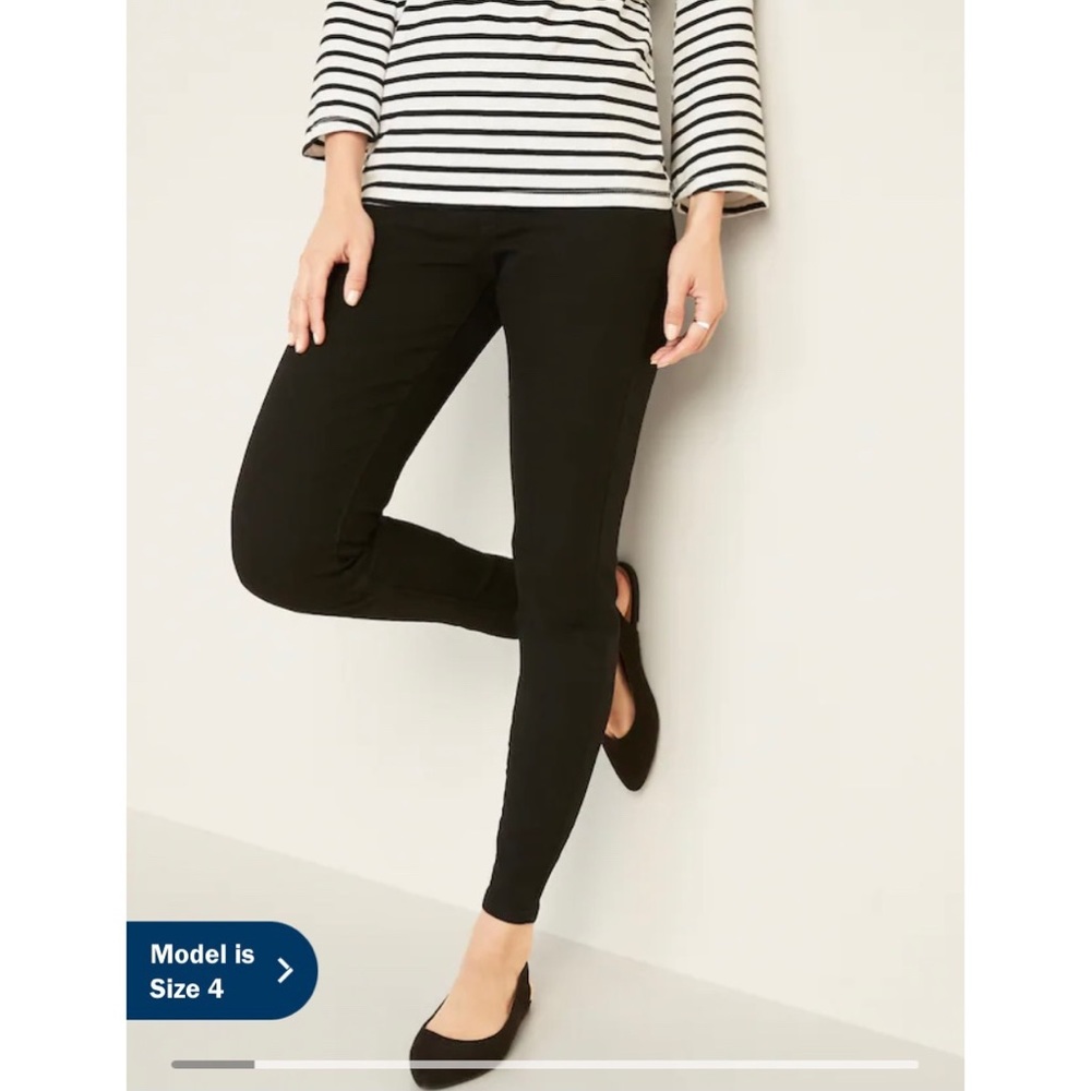 Old Navy Super Skinny Black Pull-On Jeggings